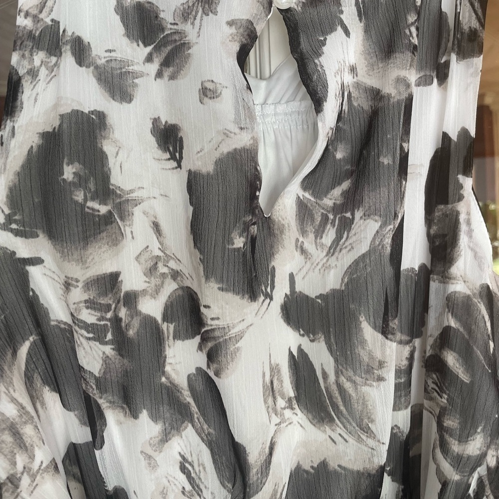 🎉2/$15 Simply Vera Wang Black & White Dress - Picture 2 of 8